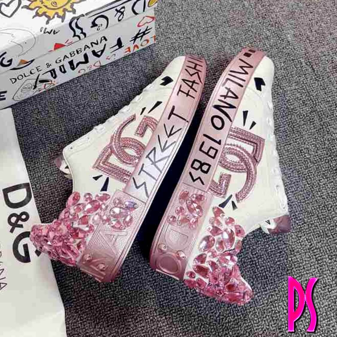 Street Fashion Gem Sneakers Pink