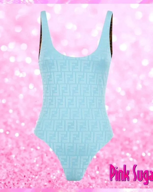 00 Swimsuit 4