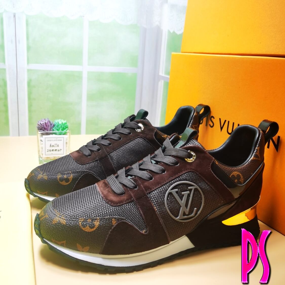 Sneakers