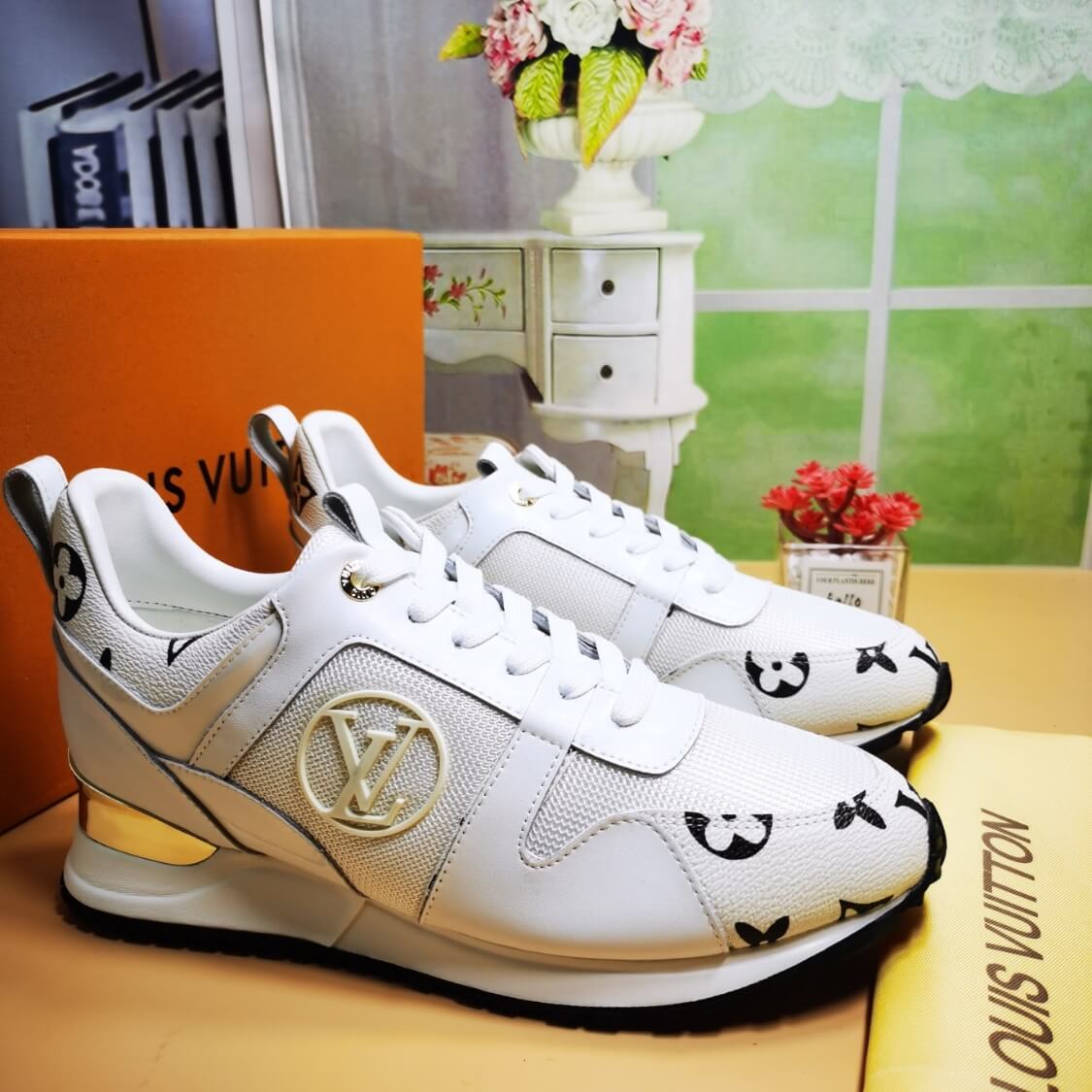 Sneakers