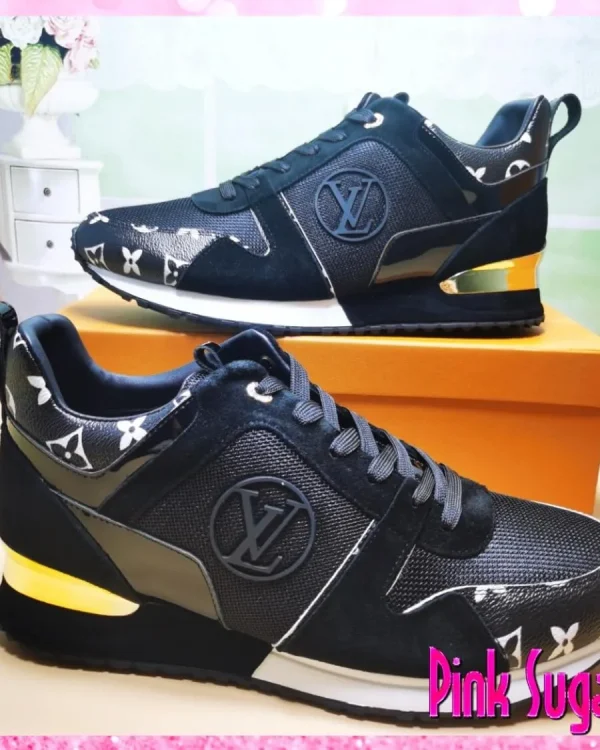 00 Sneakers 4 6