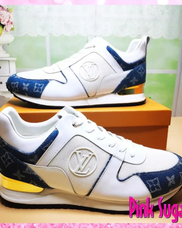 00 Sneakers 4