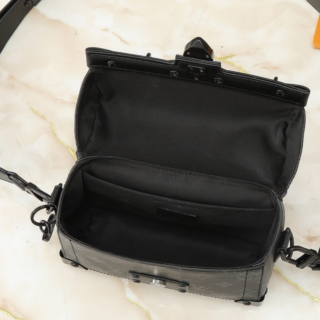 Soul Trunk Handbag