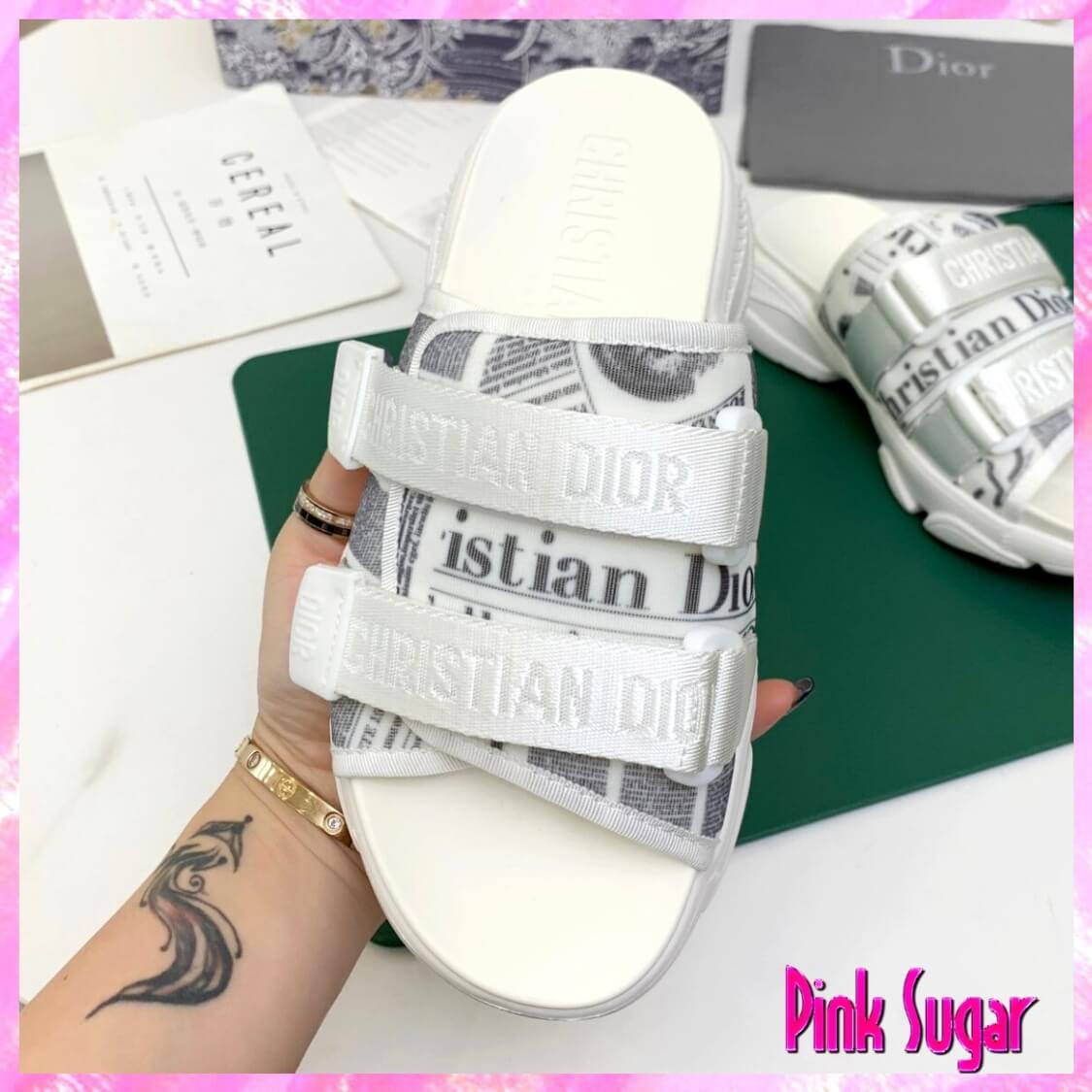 Adjustable Slide Sandals In Light Grey