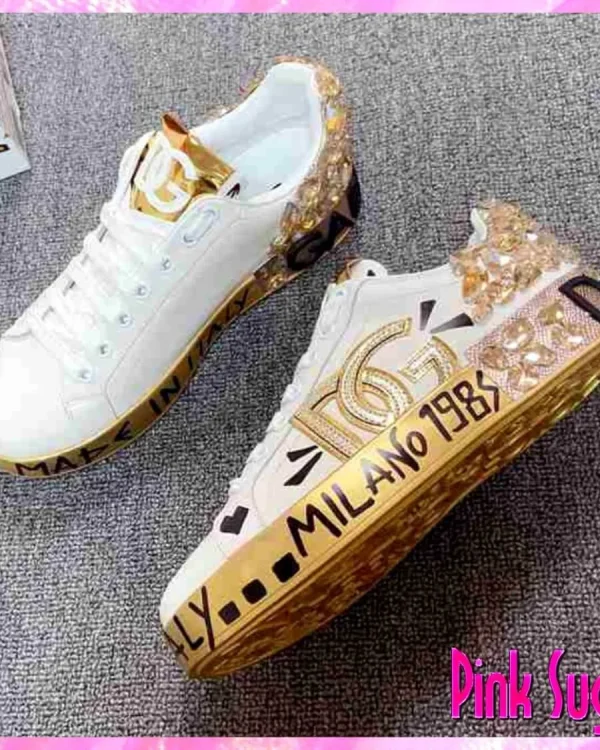 Street Fashion Sneakers