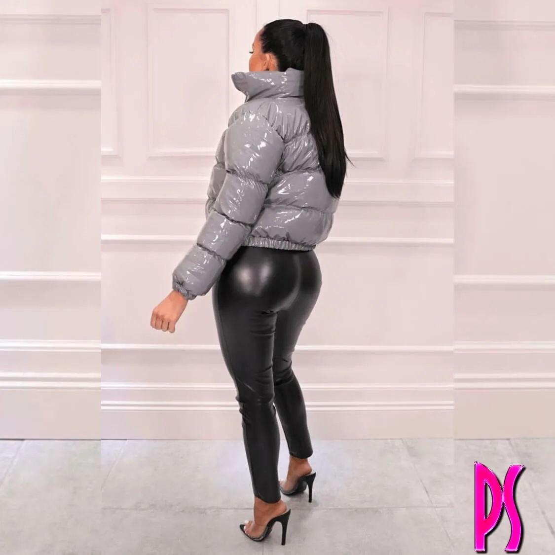 Crop Puffer Jacket Light Grey