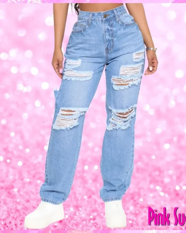Destroyed Boyfriend Jeans