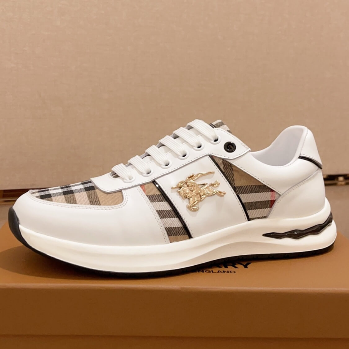 Gold Charm Plaid Sneakers 