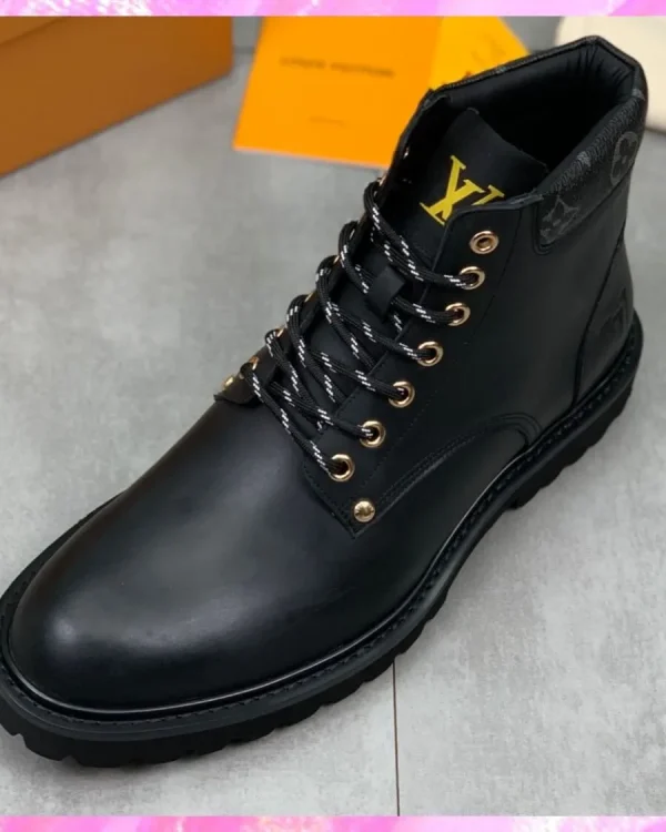 Leather Construction Boots