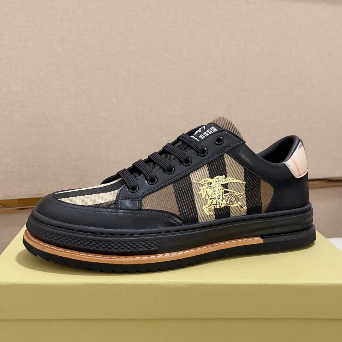 Logo Monogram Trainer Sneakers 