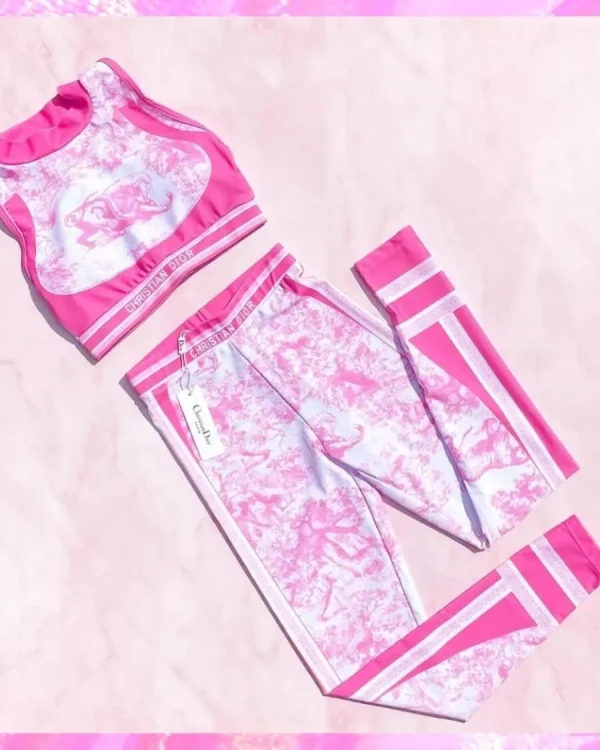 Monogram High Neck Dri Fit Yoga Set