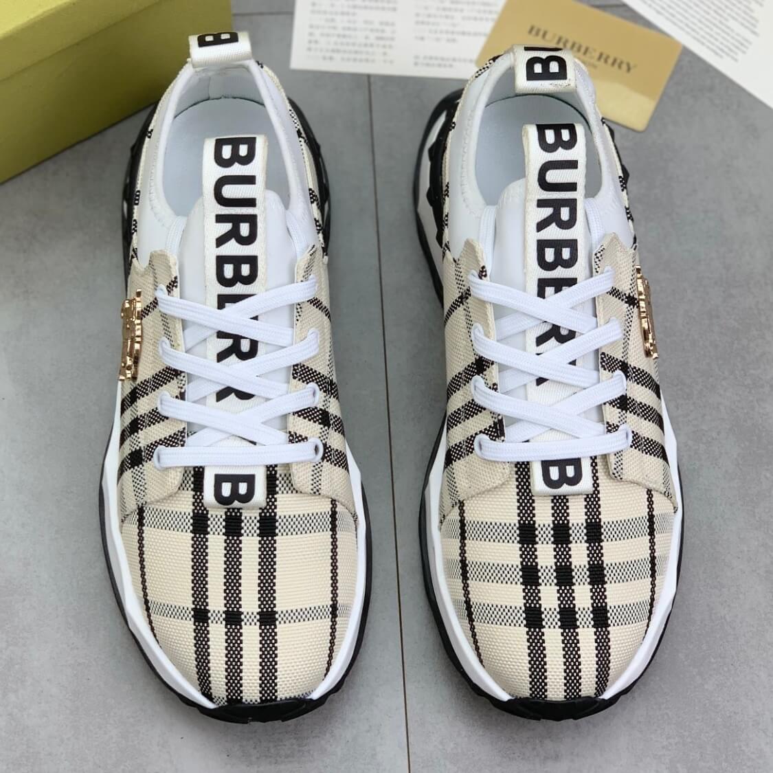 Plaid Check Low Top Sneakers 