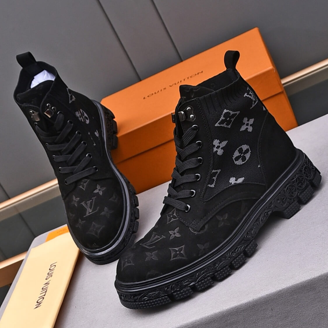 Rivoli Sneaker Boot