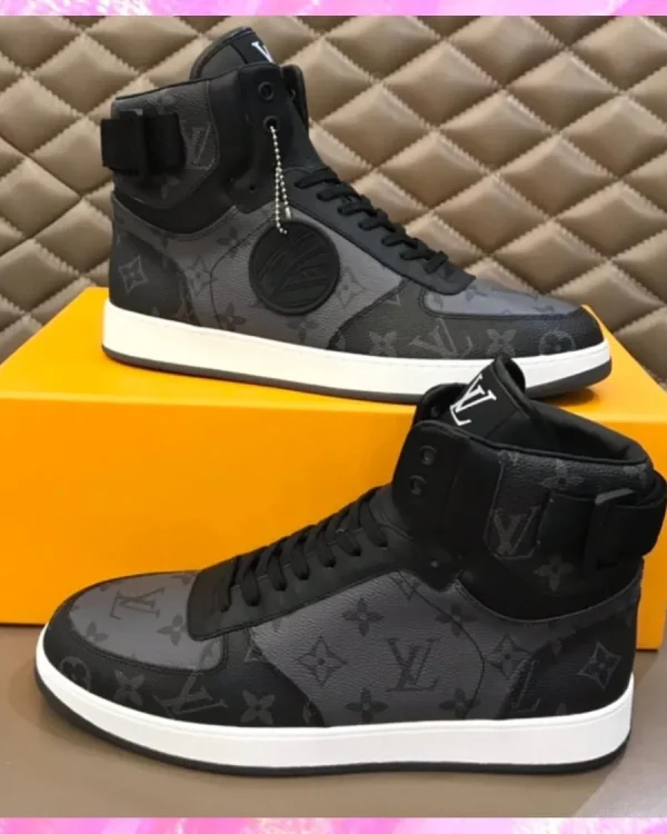 Rivoli Sneaker Boot