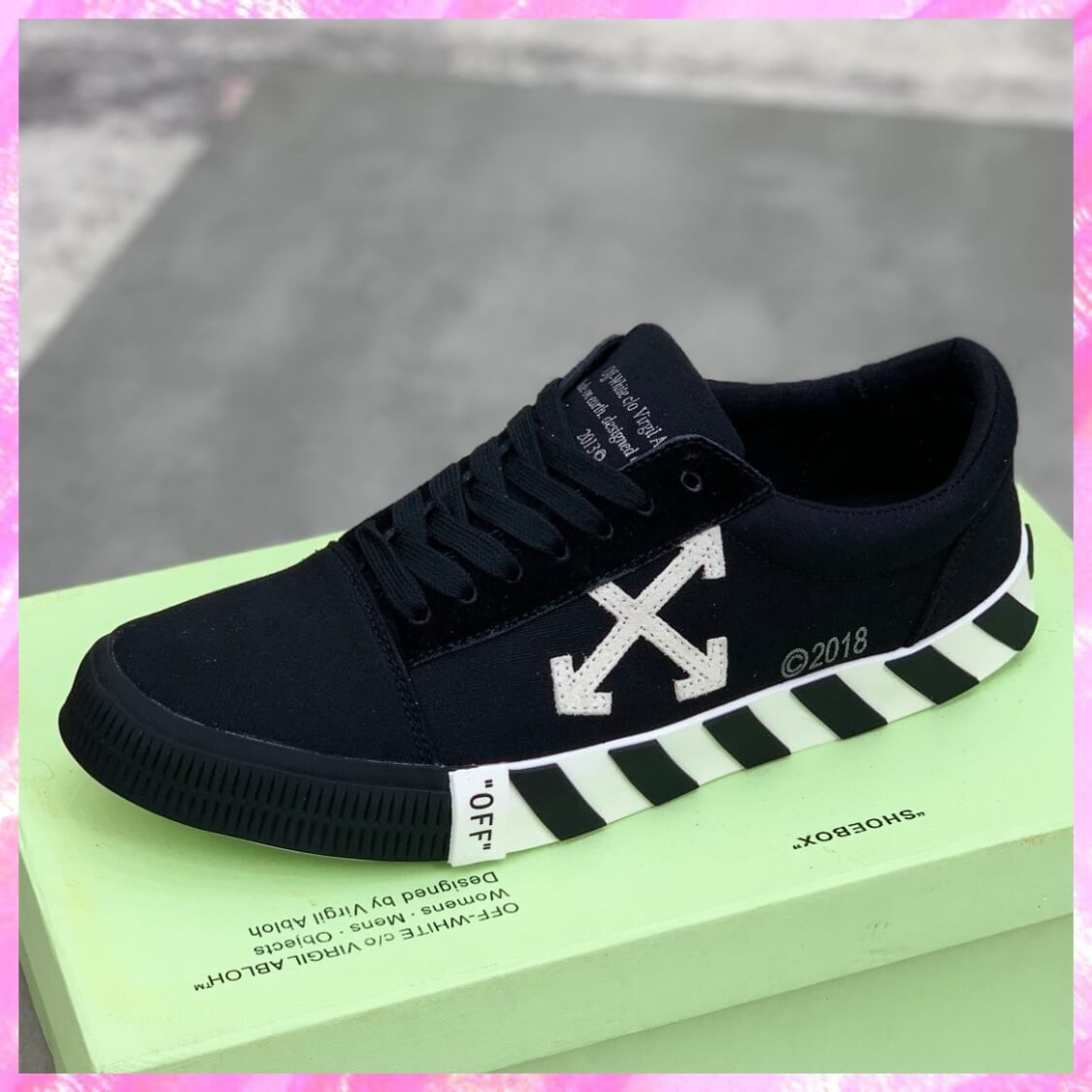 Vulcanized Low-Top Sneakers 