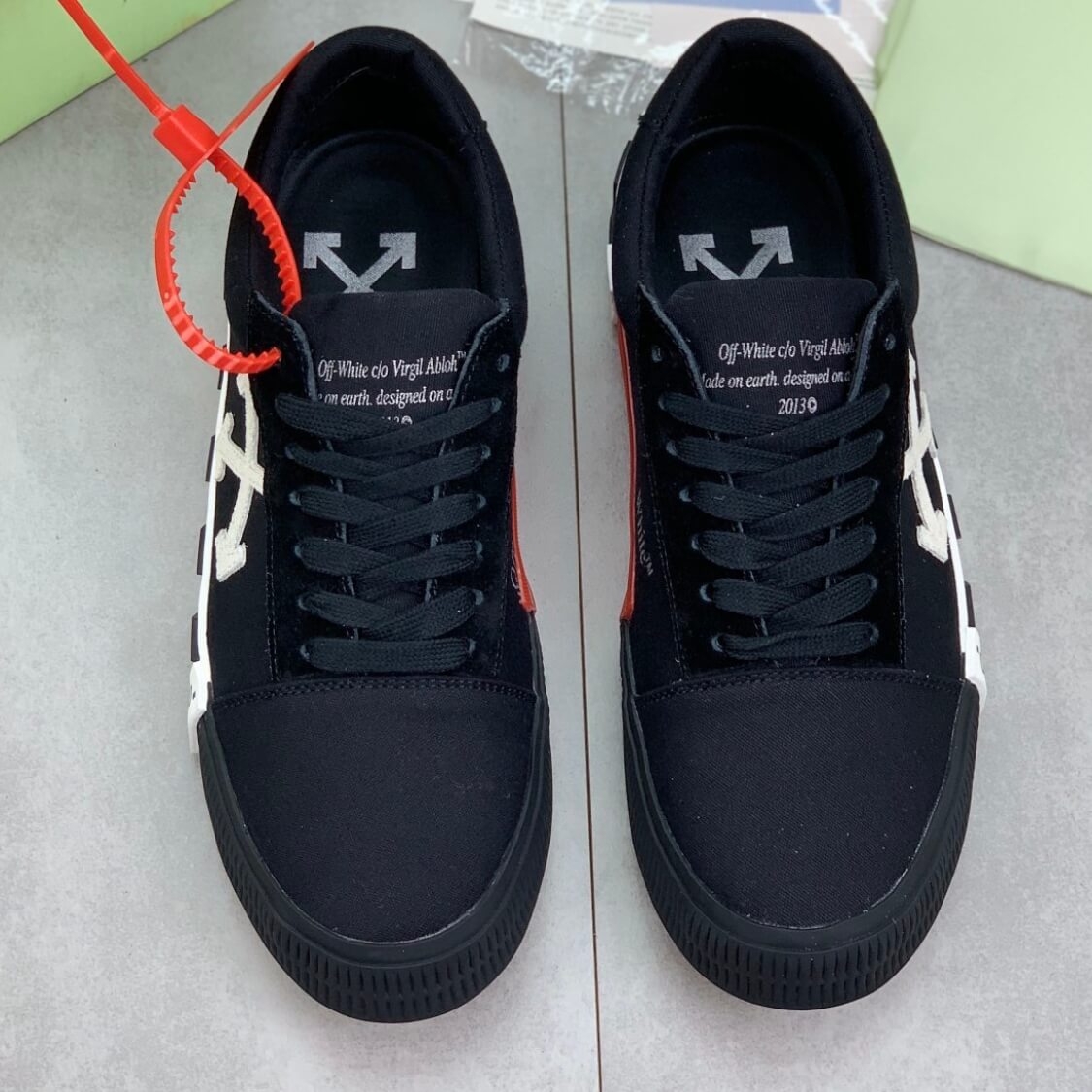 Vulcanized Low-Top Sneakers 