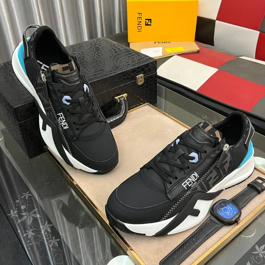 Flow Low Top Sneakers 
