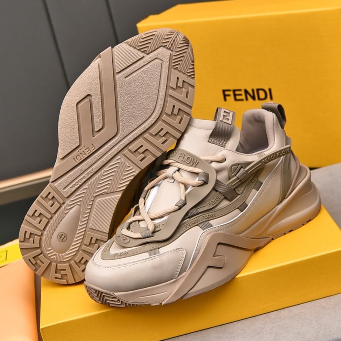 Flow Low Top Sneakers 