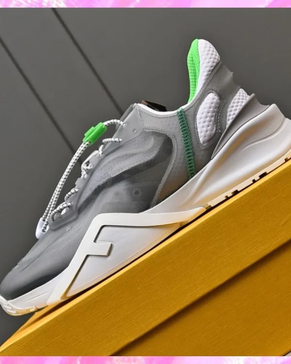 Flow Low Top Sneakers
