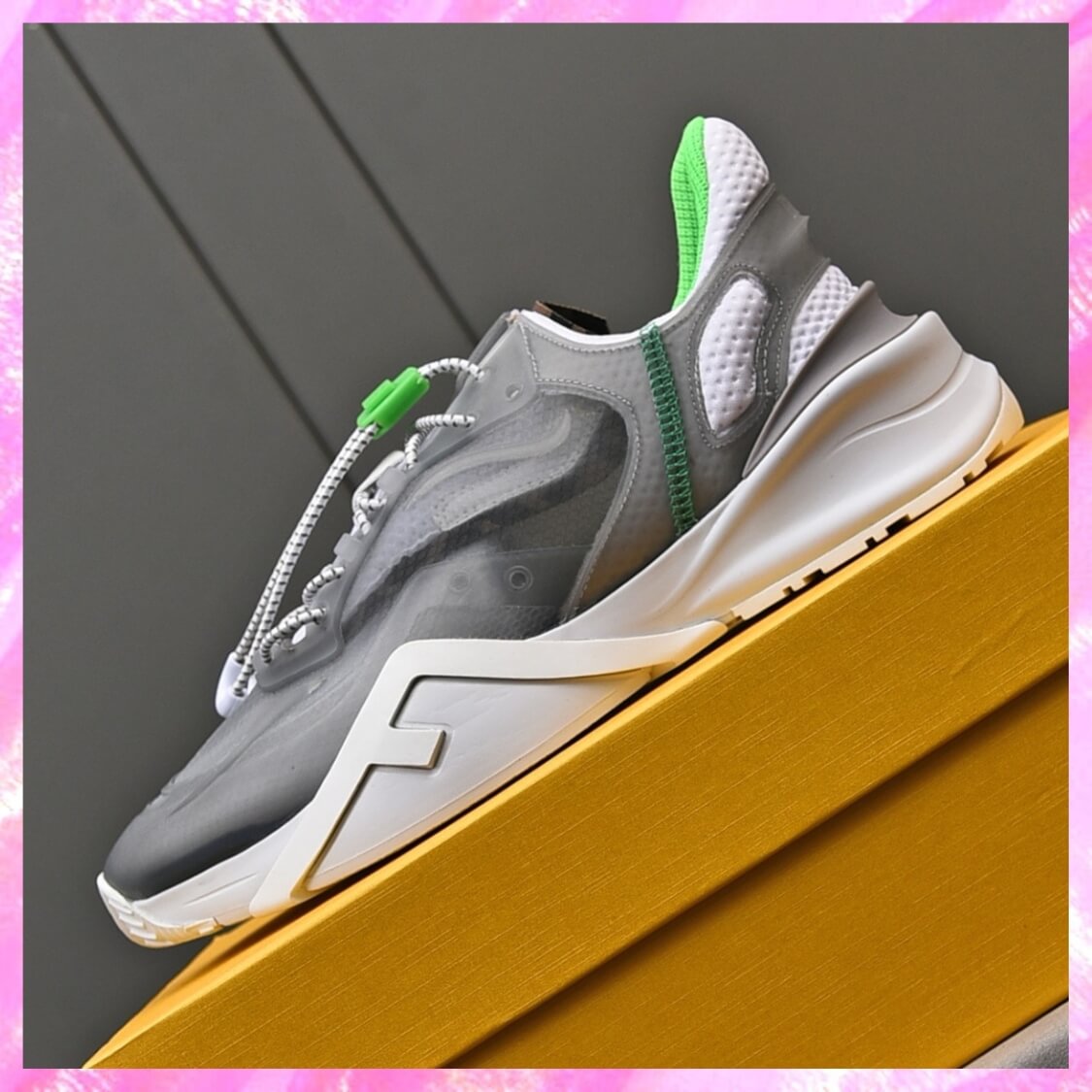 Flow Low Top Sneakers 