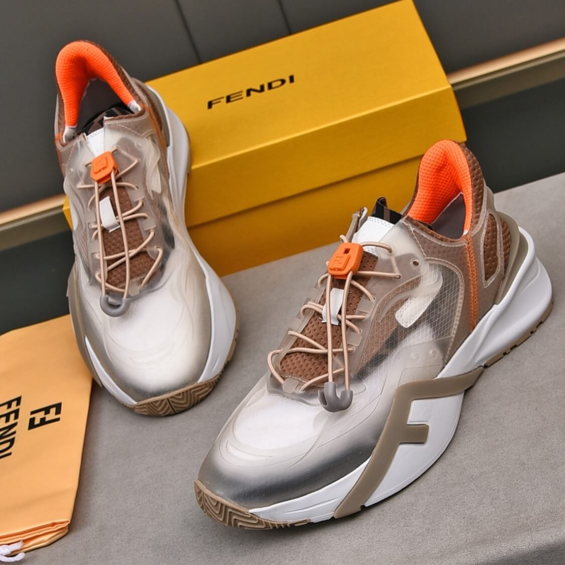 Flow Low Top Sneakers 