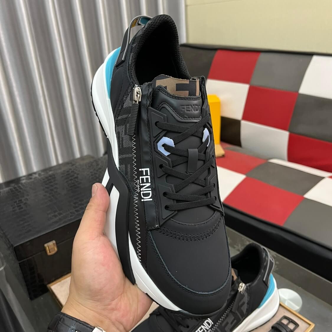 Flow Low Top Sneakers 