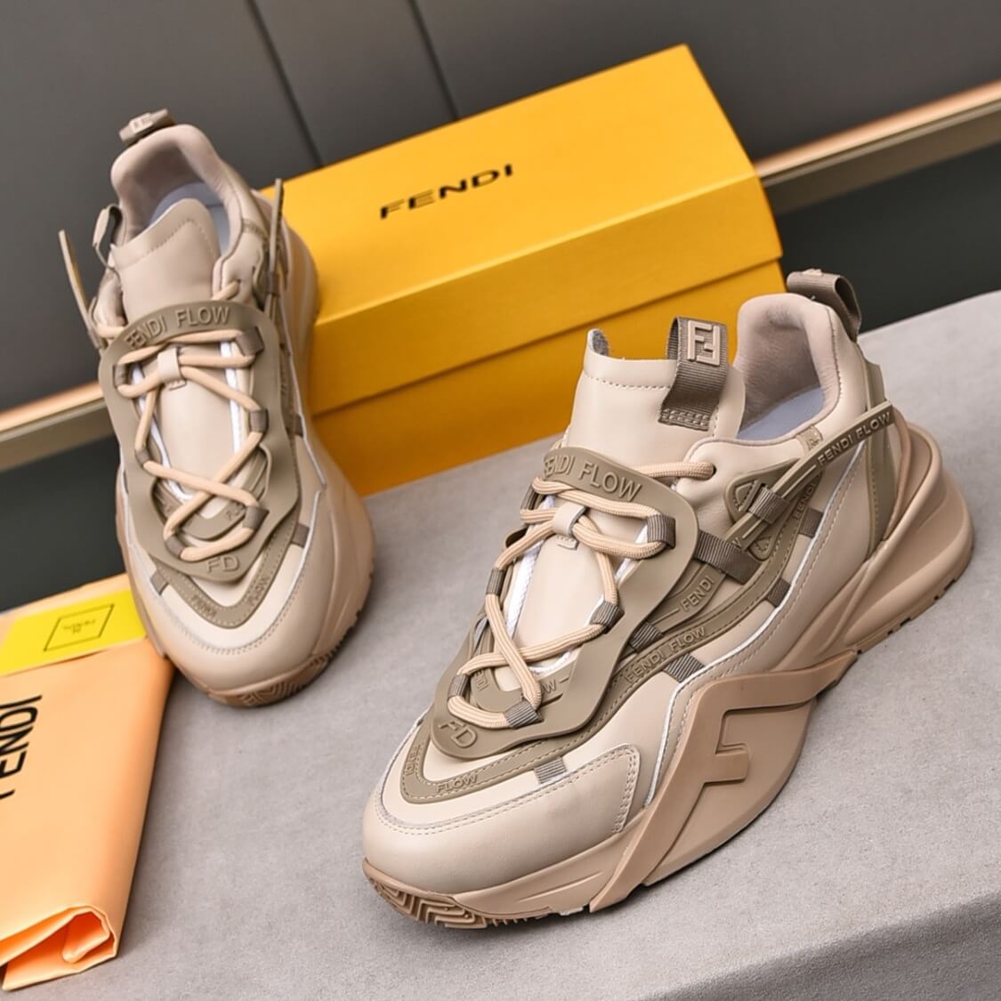 Flow Low Top Sneakers 