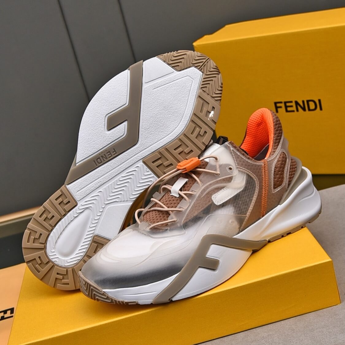 Flow Low Top Sneakers 