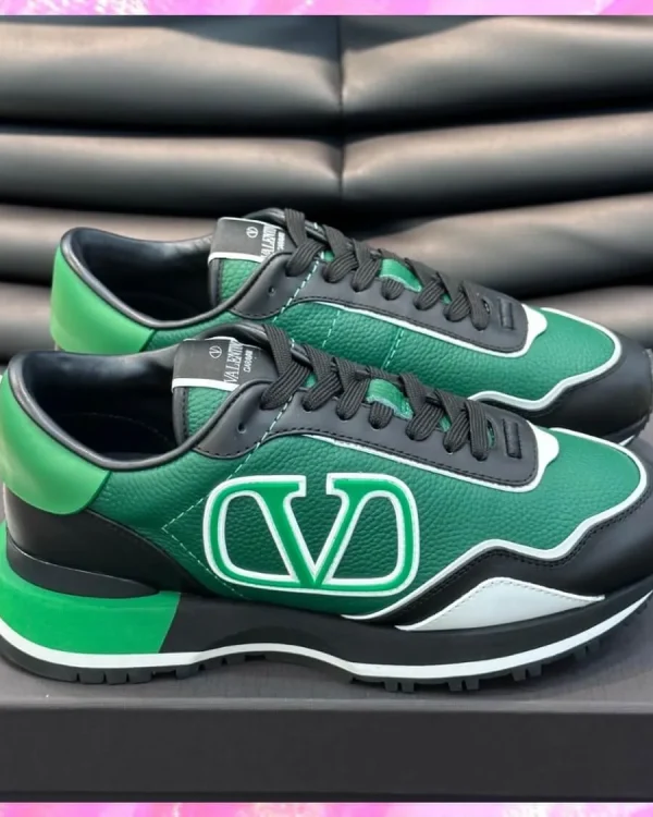 Low Top Leather Sneakers