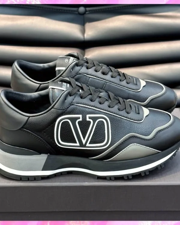 Low Top Leather Sneakers