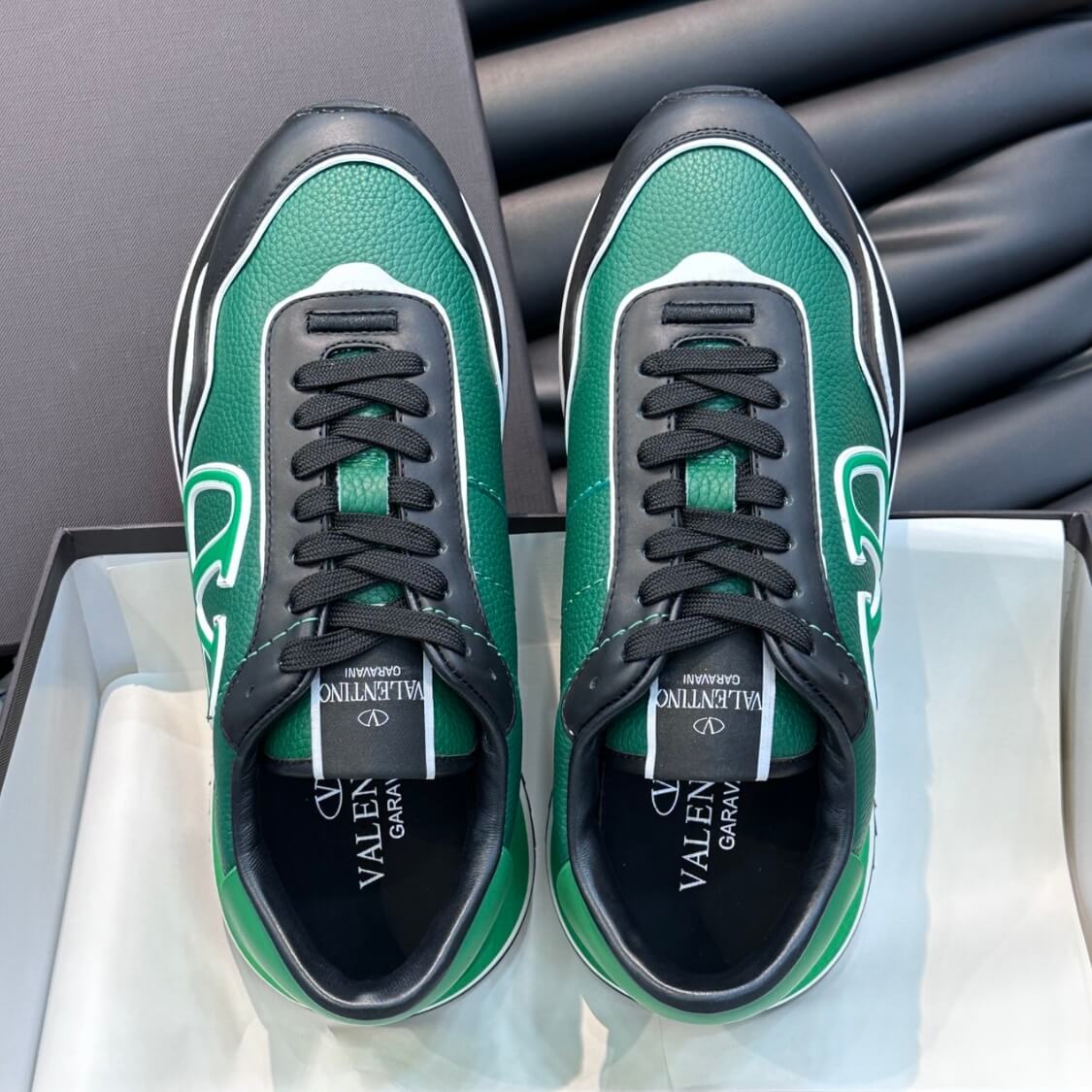 Low Top Leather Sneakers 