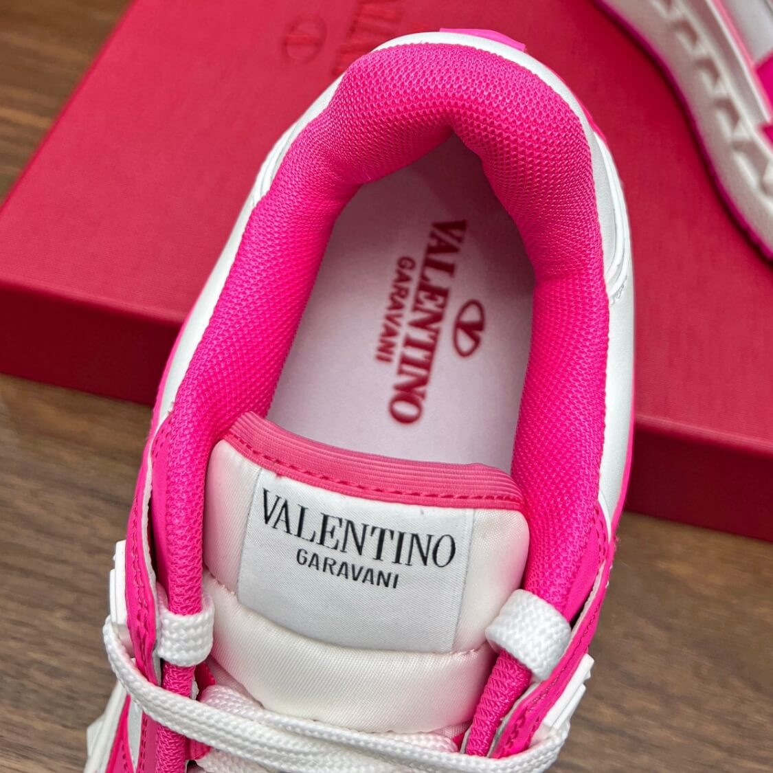 Low Top Leather Trainer Sneakers