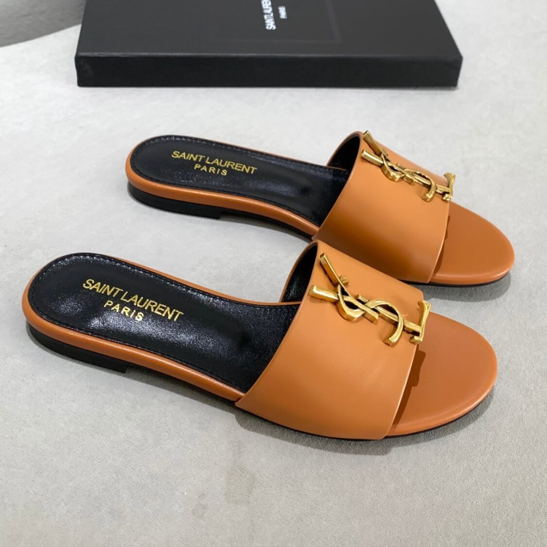 Metal Logo Flat Mule Sandals 