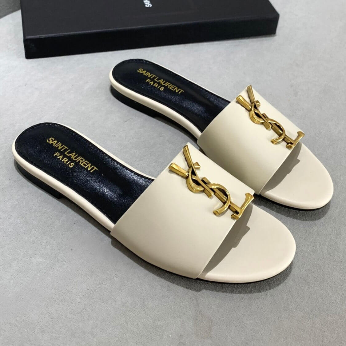 Metal Logo Flat Mule Sandals 