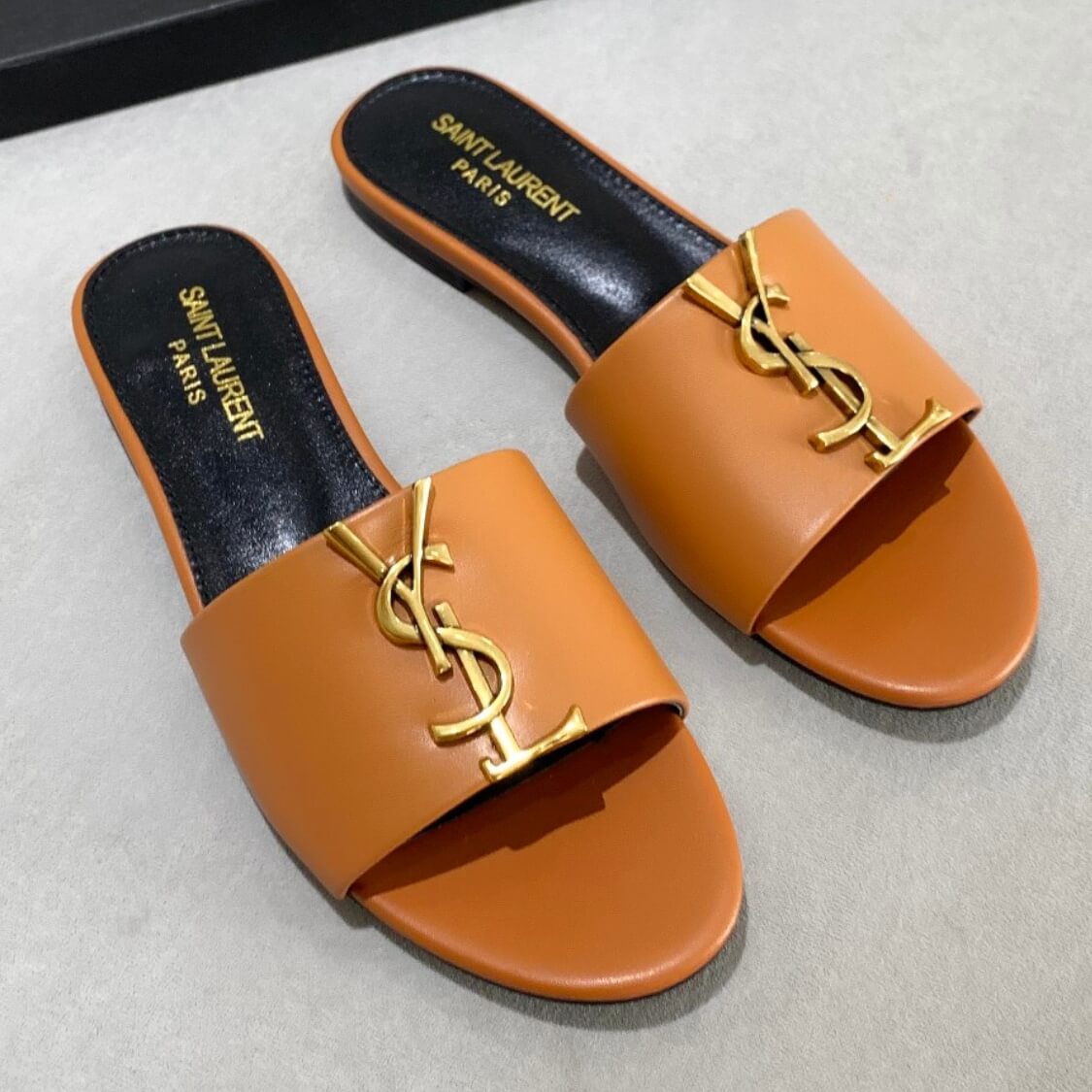 Metal Logo Flat Mule Sandals 
