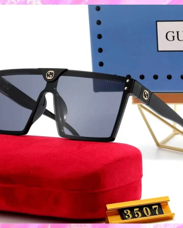 Logo Monogram Square UV Sunglasses