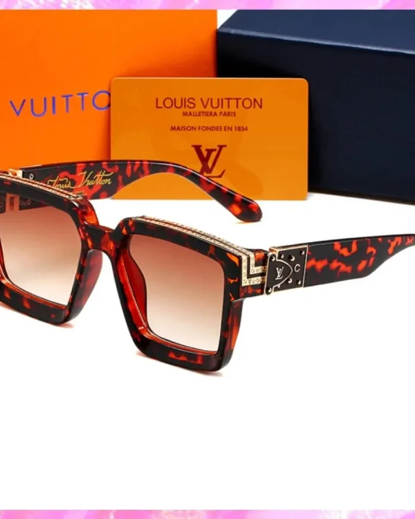 Signature Logo Square UV Sunglasses
