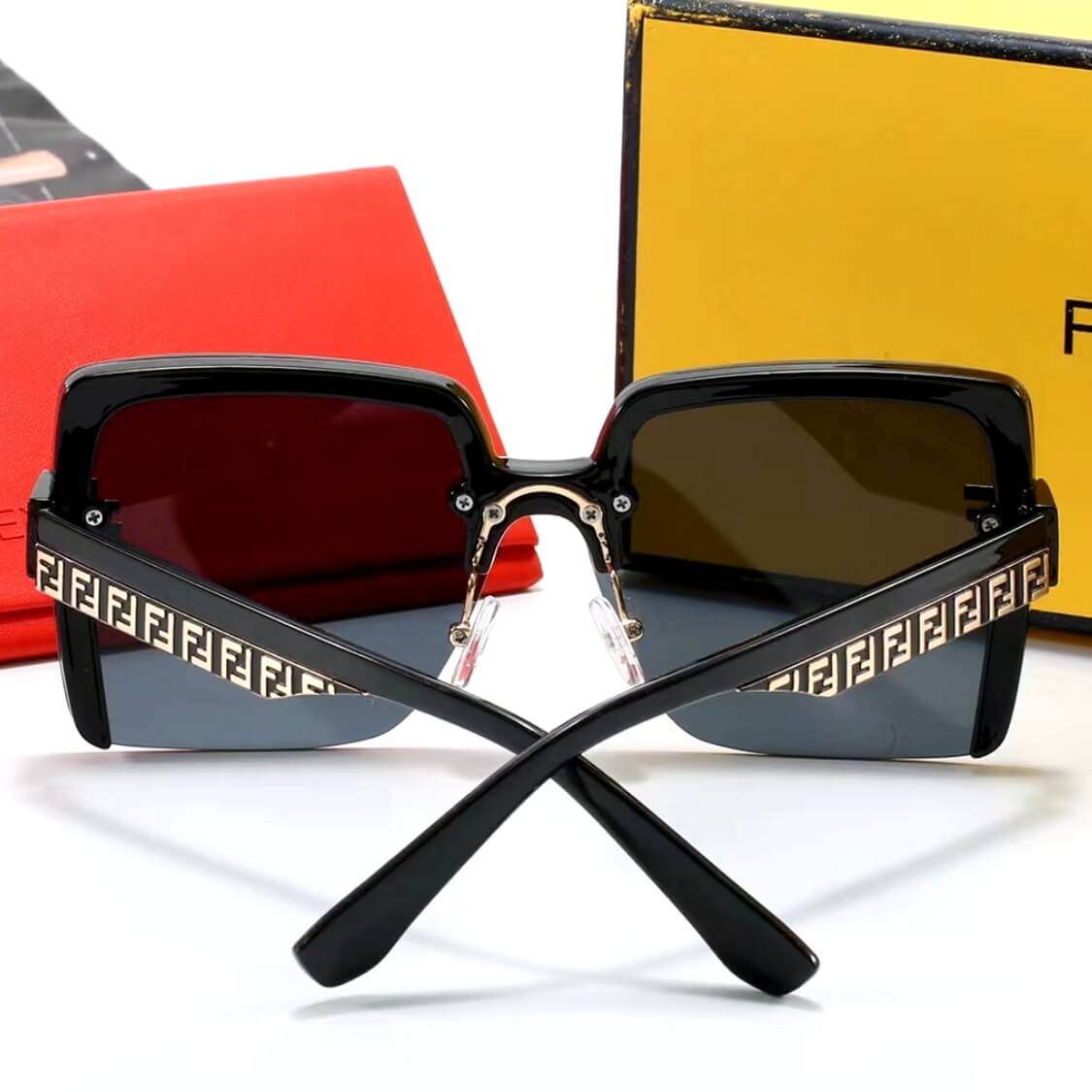 Square Monogram FF UV Sunglasses
