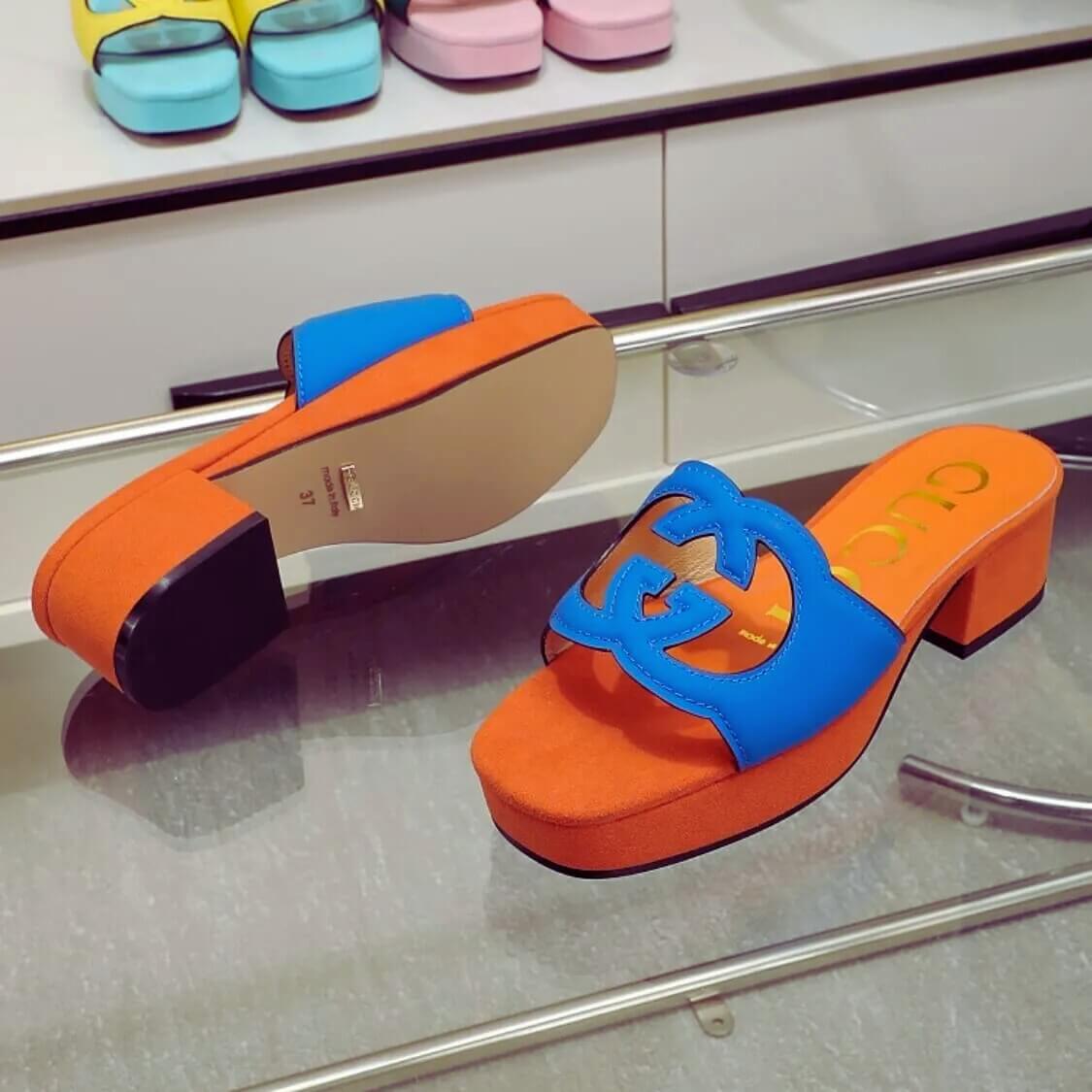 Cut Out Logo Mule Sandals In Orange/Blue