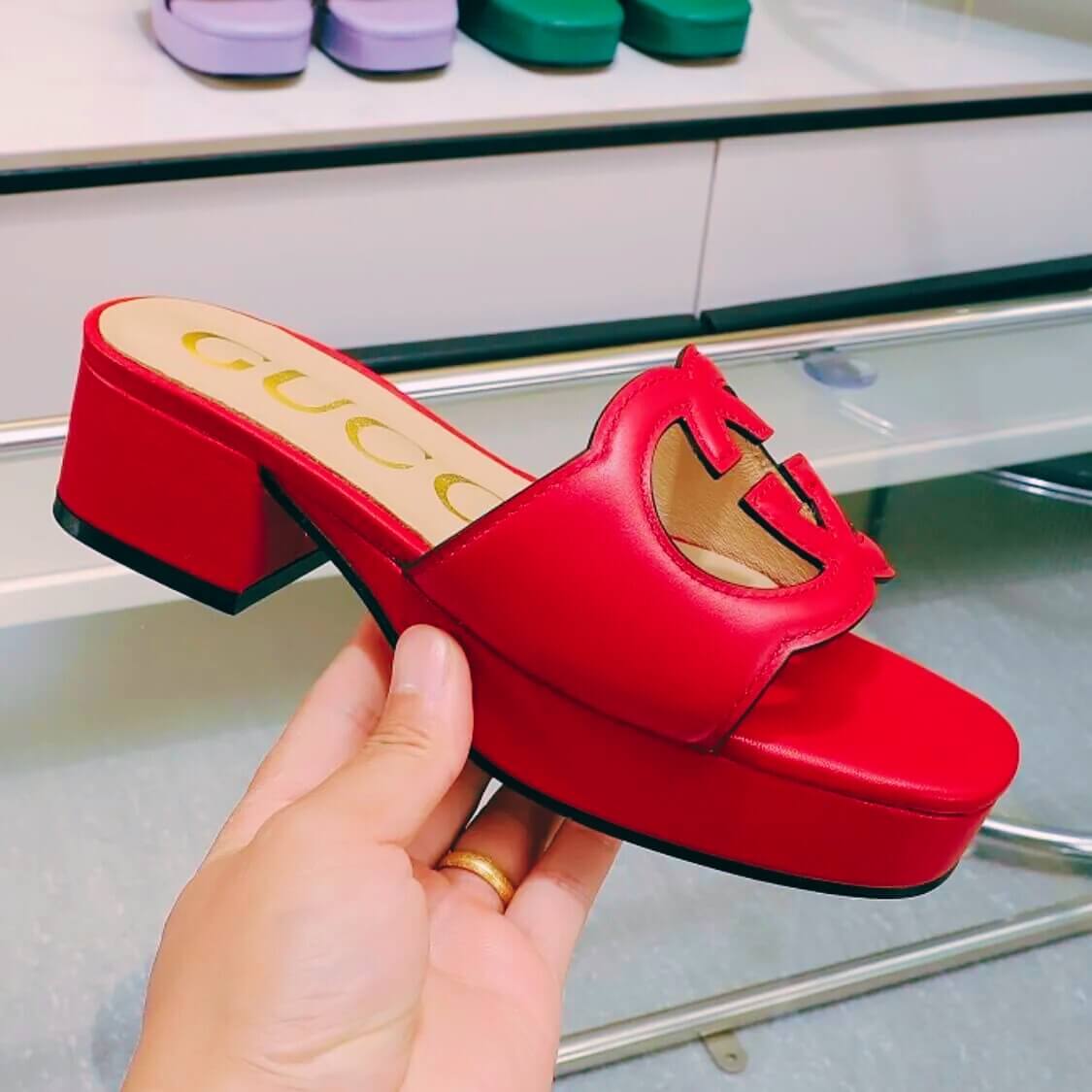 Cut Out Logo Mule Sandals In Red