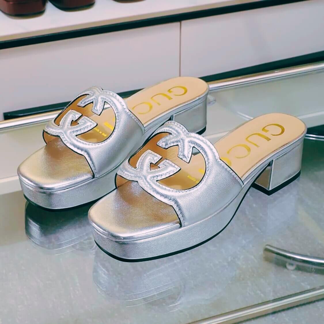 Cut Out Logo Mule Sandals In Silver