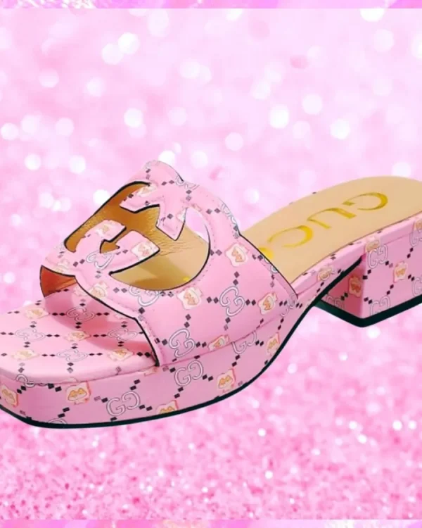 Cut Out Web Logo Mule Sandals In Pink