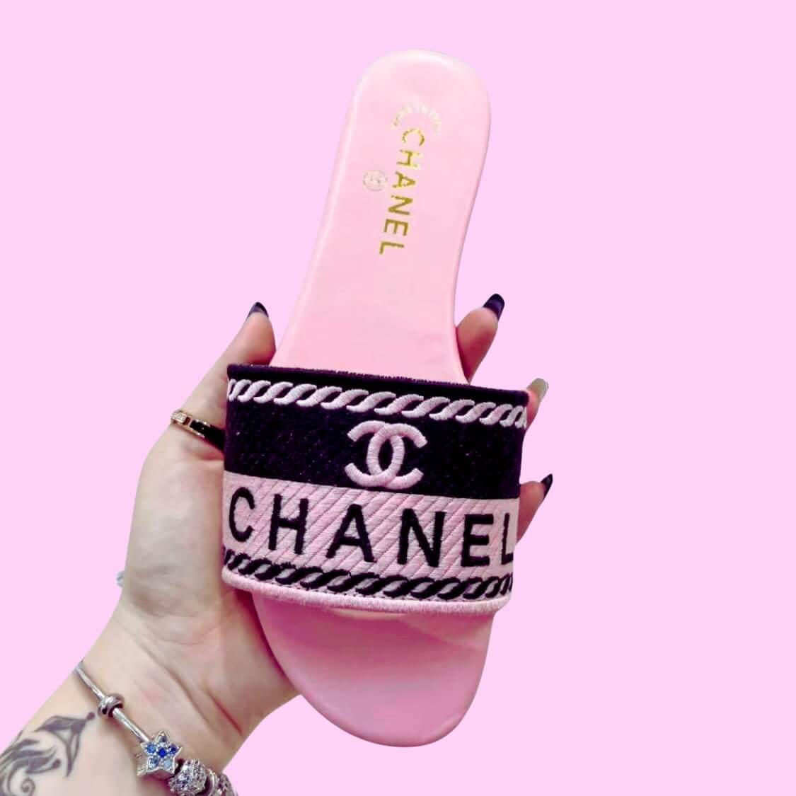 Flat Slip-on Casual Sandals