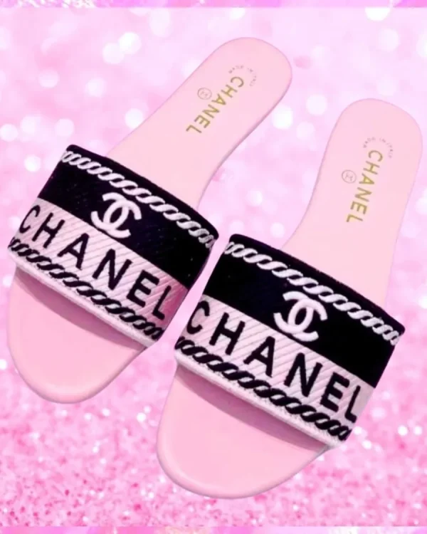 Flat Slip-on Casual Sandals