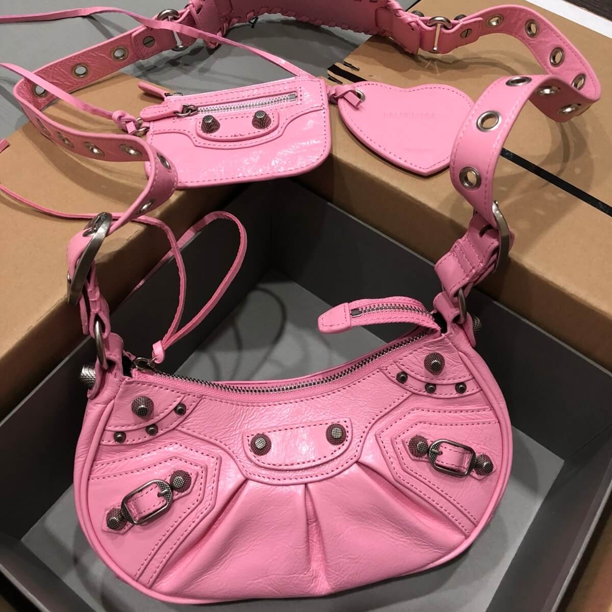 Balenciaga Designer Agneau Arena Le Cagole Shoulder Bag, Balenciaga Handbag, Designer Handbag, Cheap Designer Handbag, Designer Handbag