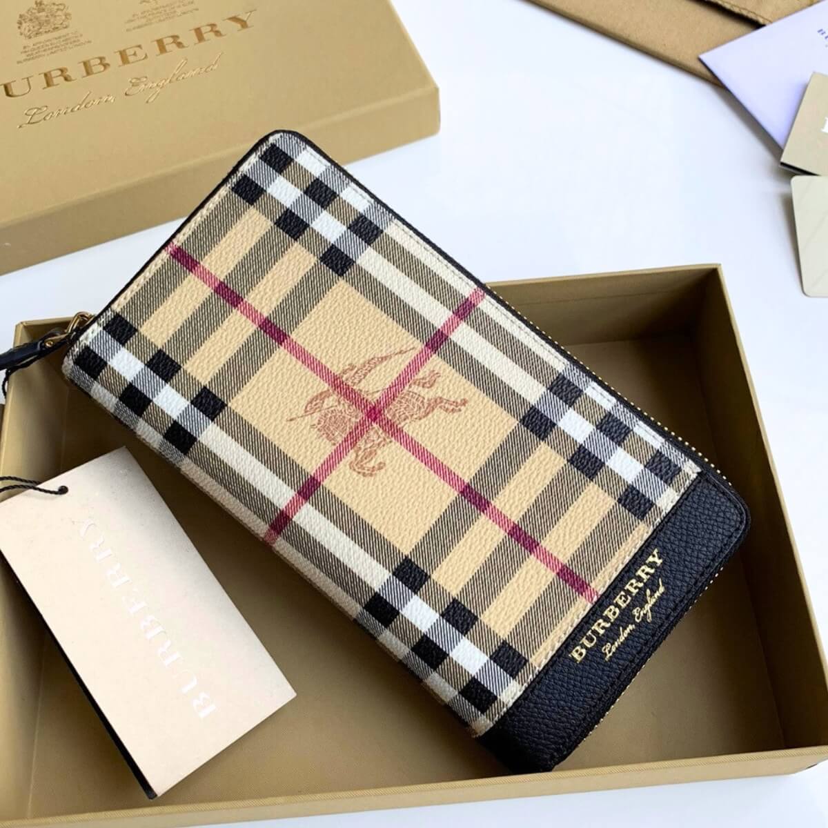 Burberry Designer Haymarket Check Zip Wallet, Burberry Handbag, Designer Handbag, Cheap Designer Handbag, Designer Handbag