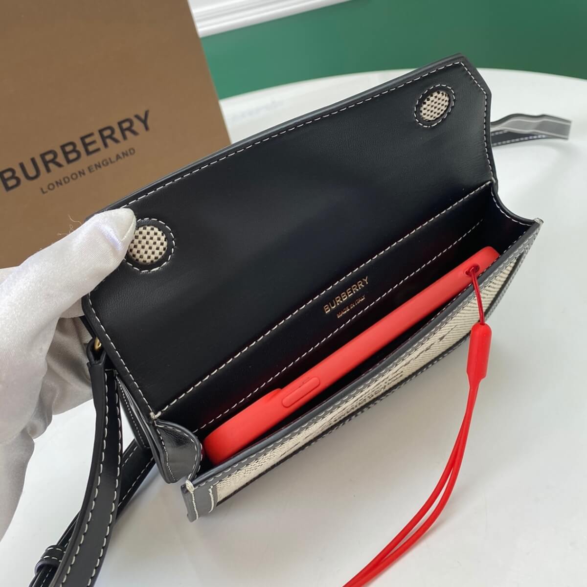 Burberry Designer Mini Horseferry Title Shoulder Bag, Burberry Handbag, Designer Handbag, Cheap Designer Handbag, Designer Handbag