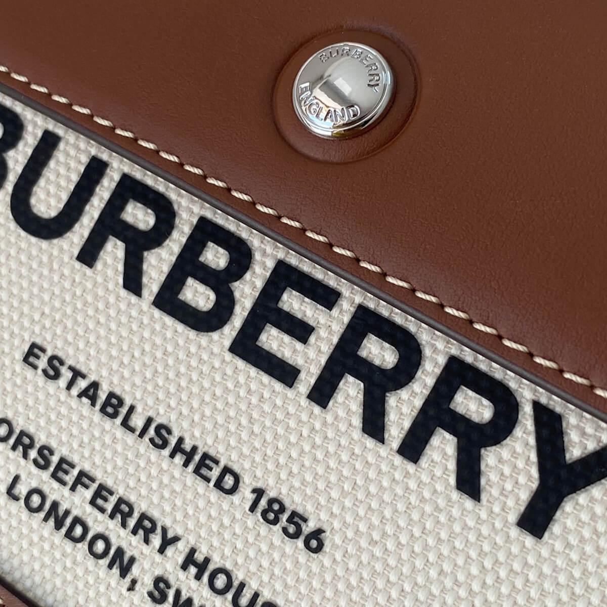 Burberry Designer Mini Horseferry Title Shoulder Bag, Burberry Handbag, Designer Handbag, Cheap Designer Handbag, Designer Handbag