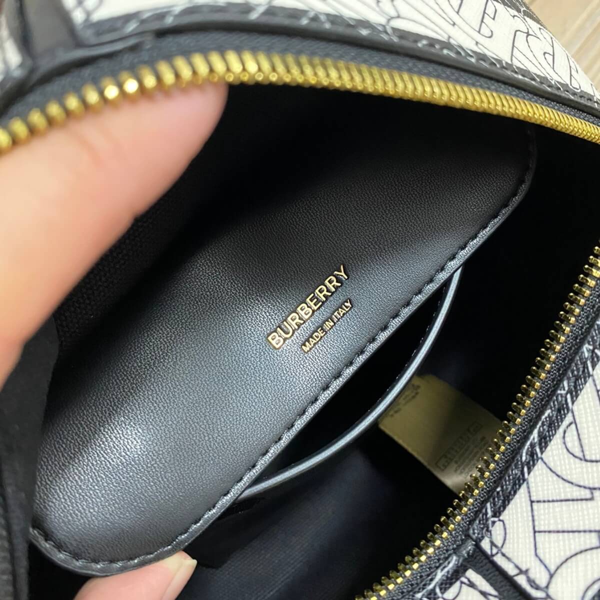 Burberry Designer Monogram B-Stripe Cube Bag, Burberry Handbag, Designer Handbag, Cheap Designer Handbag, Designer Handbag