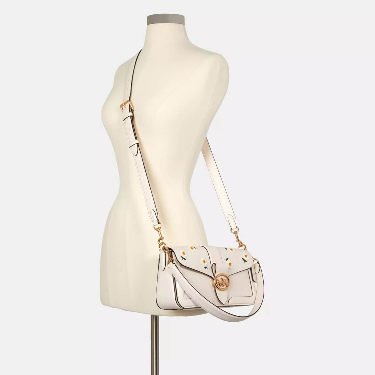 Coach Designer Georgie Shoulder Bag With Daisy Embroidery, Coach Handbag, Designer Handbag, Cheap Designer Handbag, Designer Handbag